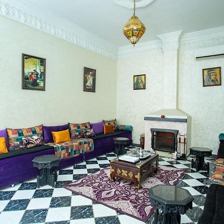Charming Moroccan Riad 3 Bedroom With Pool And Terrace มาร์ราเกช ภายนอก รูปภาพ