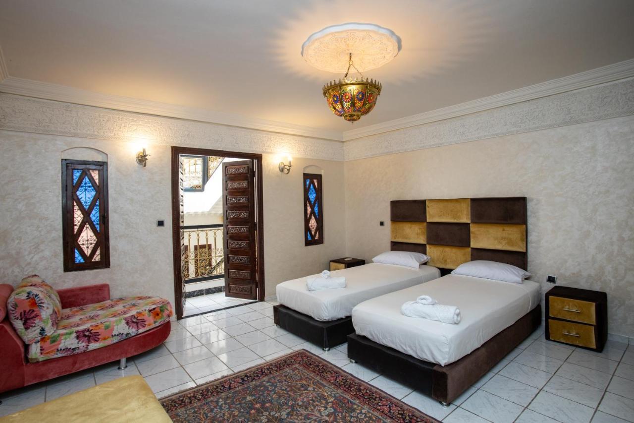 Charming Moroccan Riad 3 Bedroom With Pool And Terrace มาร์ราเกช ภายนอก รูปภาพ