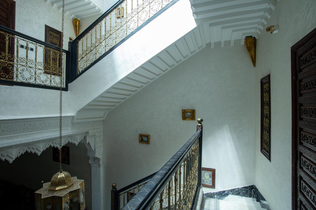 Charming Moroccan Riad 3 Bedroom With Pool And Terrace มาร์ราเกช ภายนอก รูปภาพ