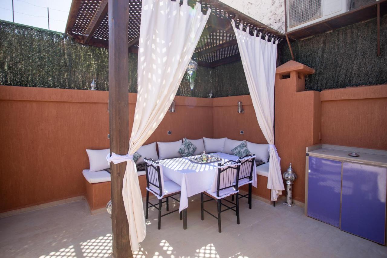 Charming Moroccan Riad 3 Bedroom With Pool And Terrace มาร์ราเกช ภายนอก รูปภาพ